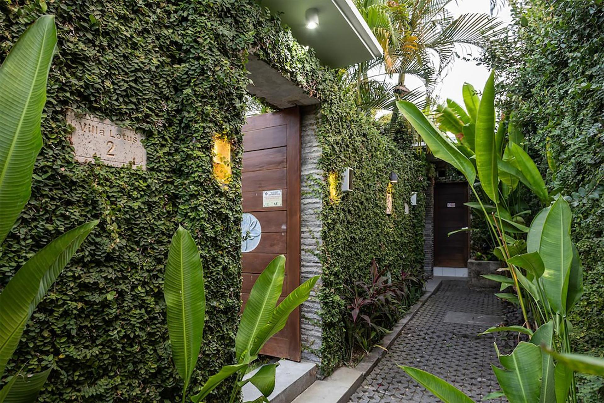 Villa Lotus By Optimum Bali Villas Seminyak Exterior foto